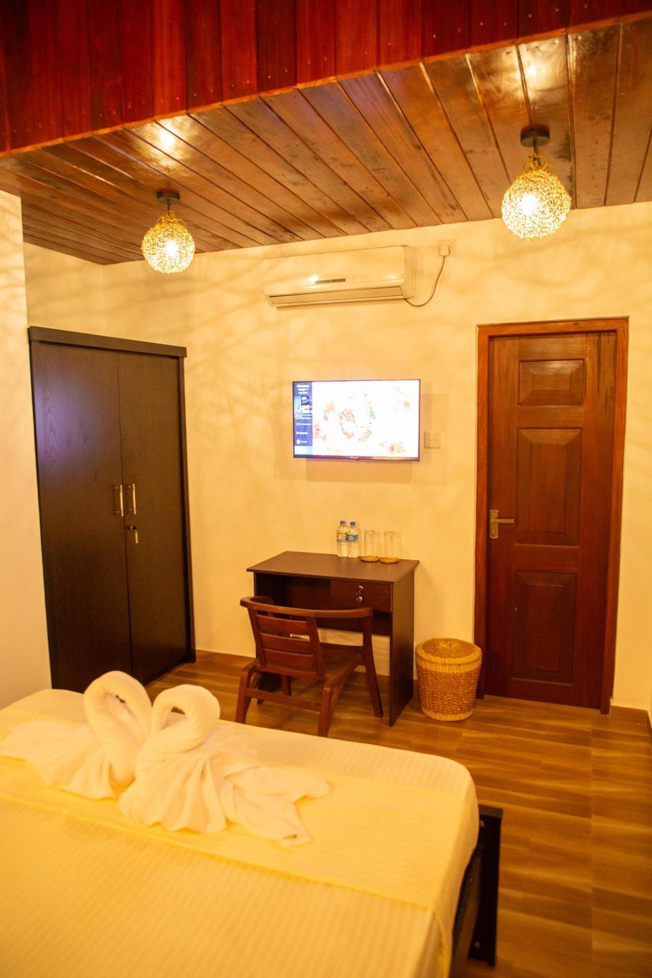 Ranagiri Relaxing Bungalow Bentota Exterior photo